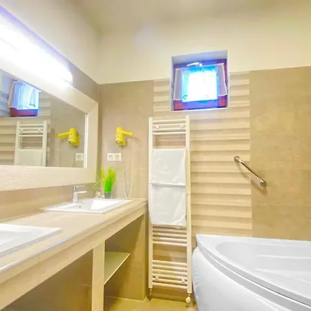 アパートホテル Bajor Panzio Buek-buekfuerdo, Adults Friendly 12 Bük