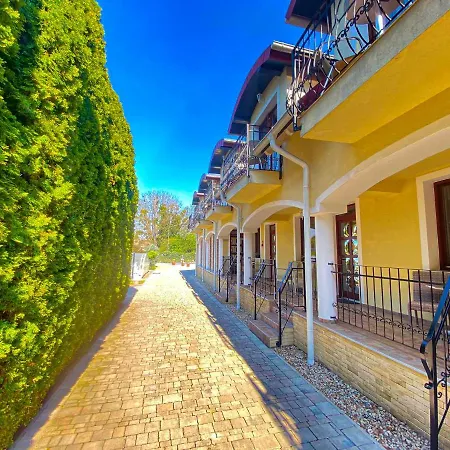 Bajor Panzio Buek-buekfuerdo, Adults Friendly 12 Bük