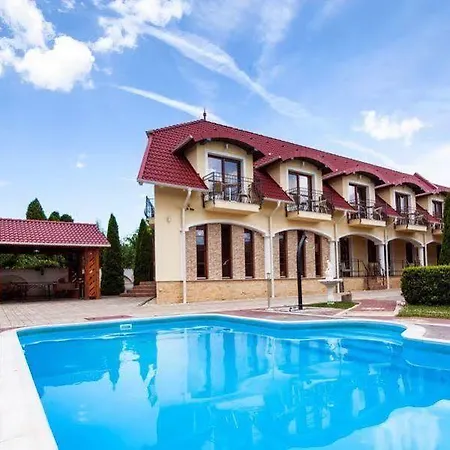 Bajor Panzio Buek-buekfuerdo, Adults Friendly 12 Bük