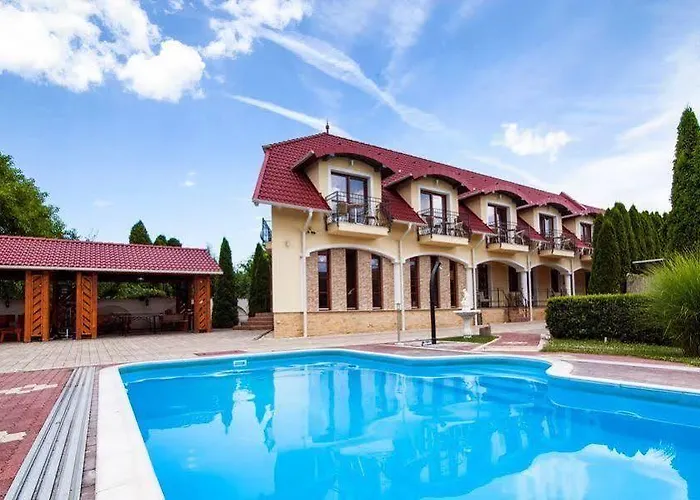 Bajor Panzio Buek-buekfuerdo, Adults Friendly 12 Bük
