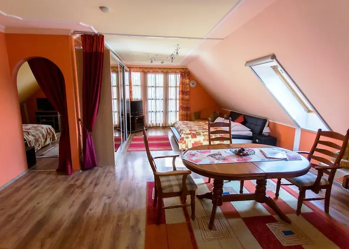 Апарт-отель Bajor Panzio Buek-buekfuerdo, Adults Friendly 12